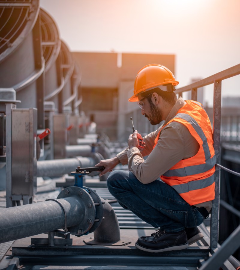 Instalação e reparação de colunas de água em Almada